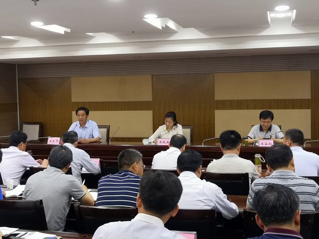 全區(qū)教育系統(tǒng)辦公室主任培訓(xùn)班在我校成功舉辦