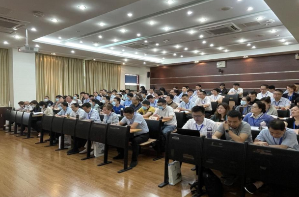 廈門大學(xué)：中國建材集團(tuán)總會計師后備人才研修班